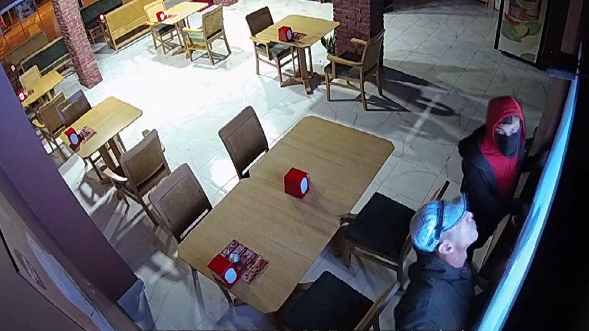 Sancaktepe'de, aynı dükkanı 20 dakika arayla iki kez soydular