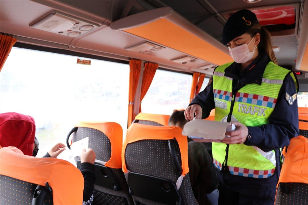 Bolu'da okul servislerine yönelik denetimler sürüyor