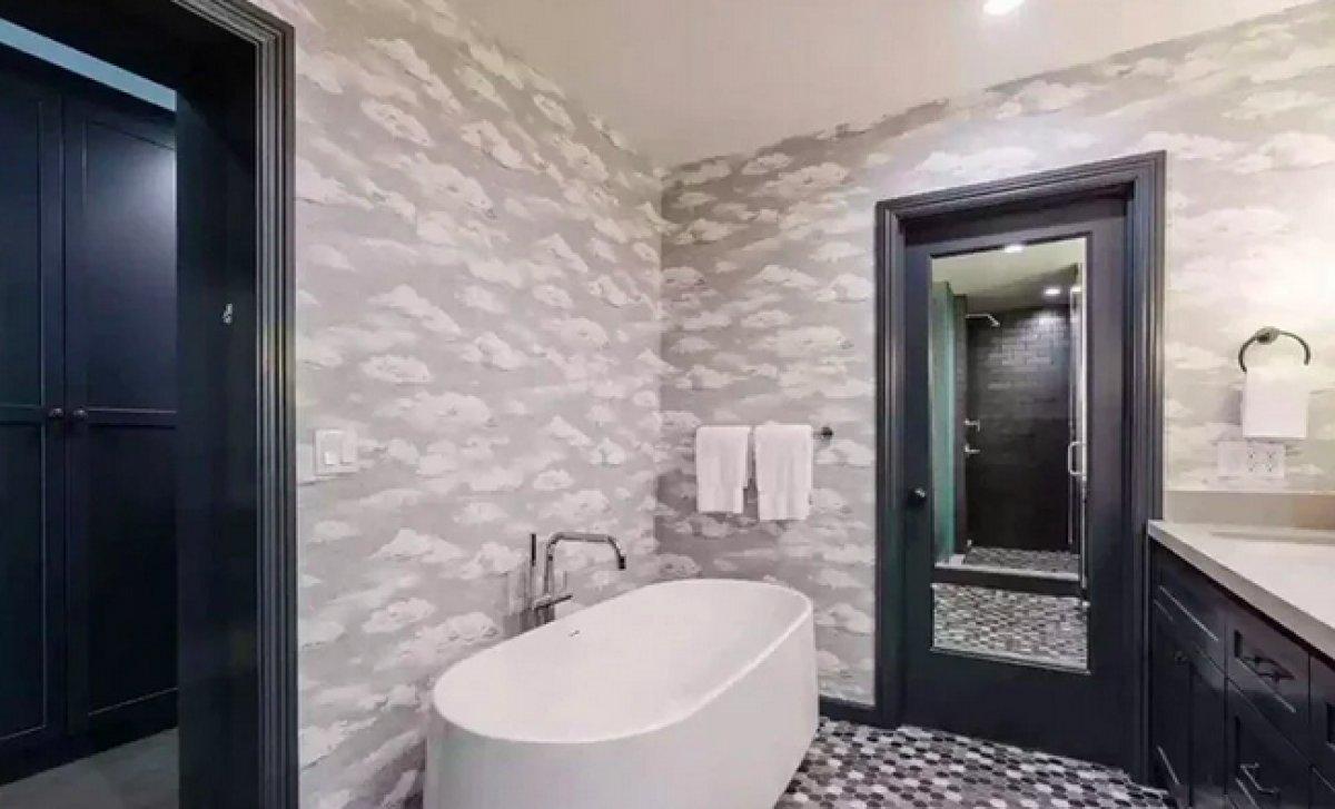 Marily Manson evini değiştiriyor