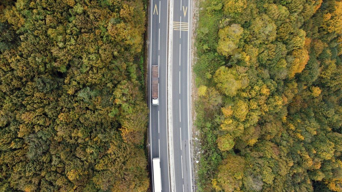 Bolu Dağı'nda sonbaharın renkleri havadan görüntülendi