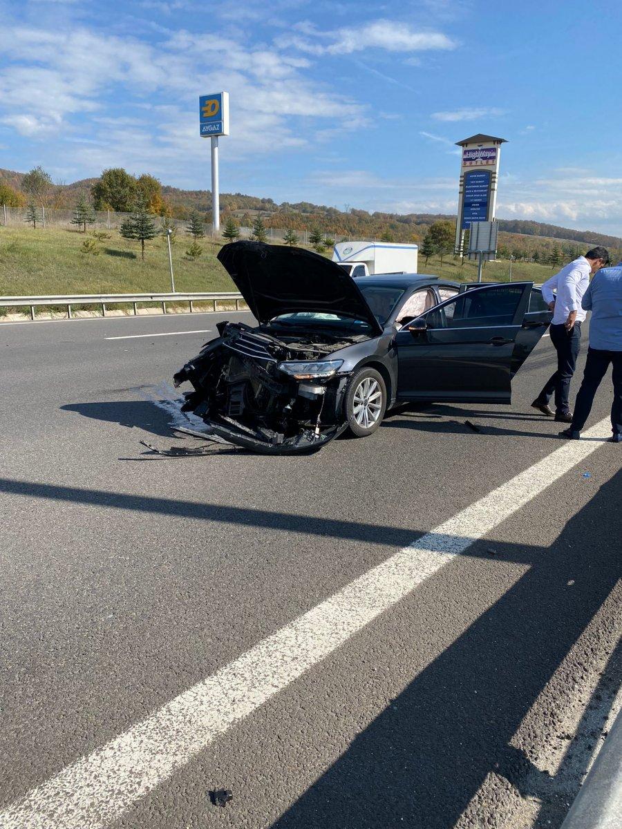 Hande Fırat kaza geçirdi