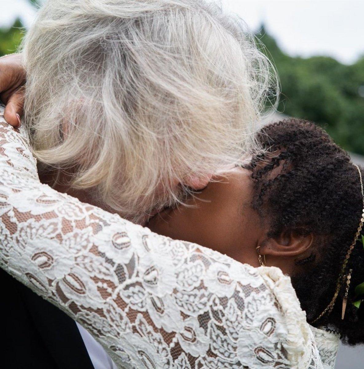 Pink Floyd'un solisti George Roger Waters beşinci kez evlendi