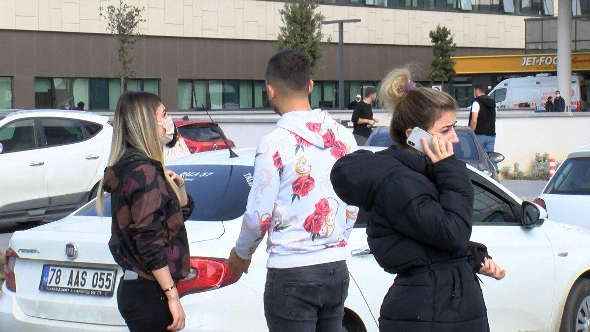 Beylikdüzü'nde 17 yaşındaki çocuğa bıçaklı saldırı