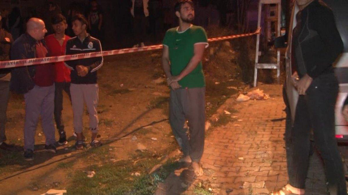 Esenyurt'ta doğalgaz patlaması nedeni ile iki daire alevlere teslim oldu