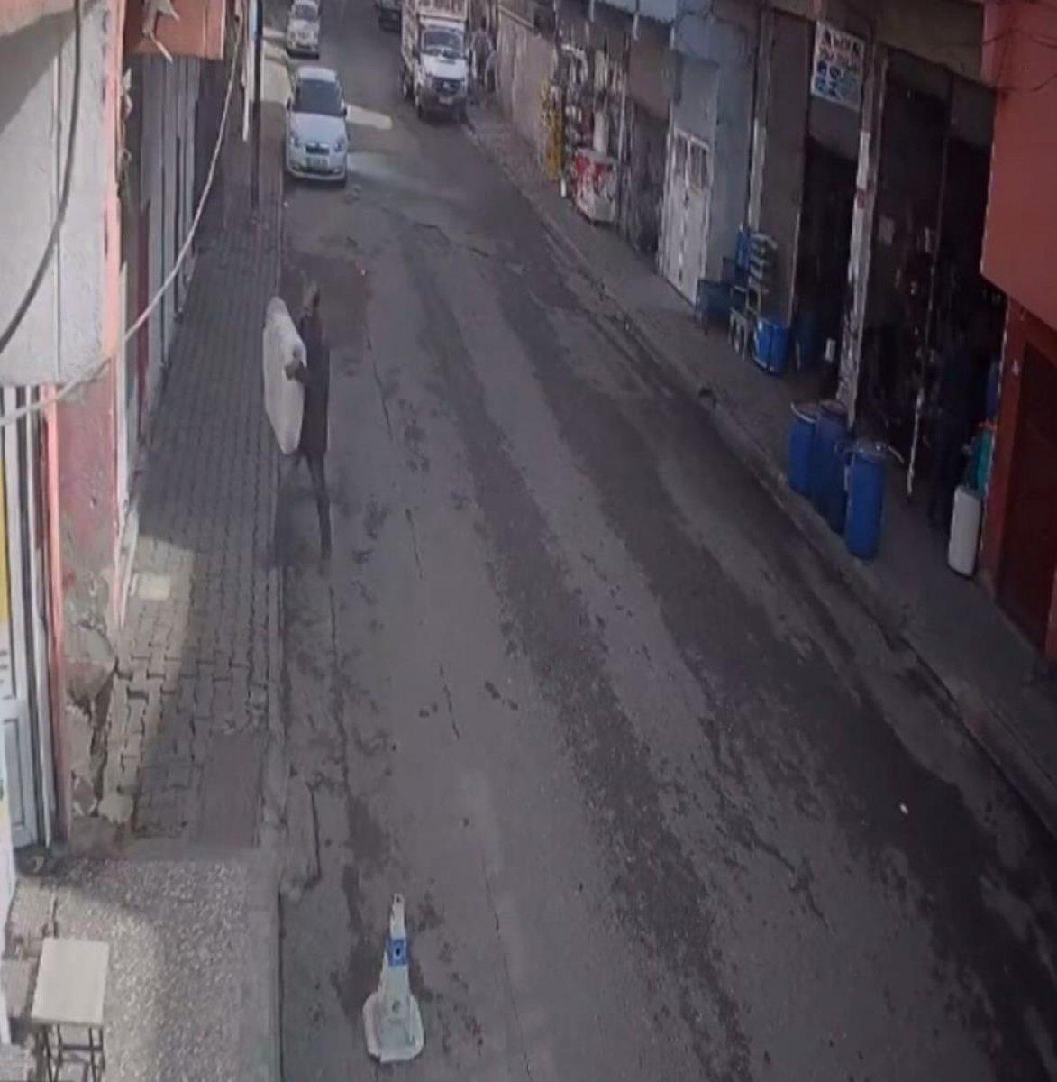 Batman’da ilginç hırsızlık: Bebek bezi çaldı