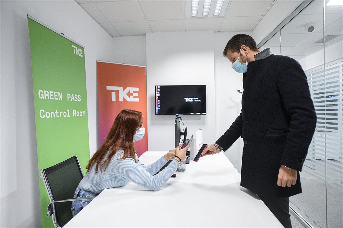 İtalya'da Yeşil Geçiş uygulaması başladı