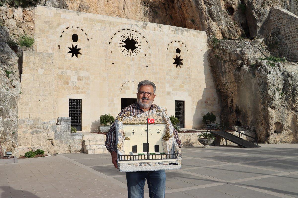 Hatay’da koronavirüs kısıtlamalarında, yeteneğini keşfetti