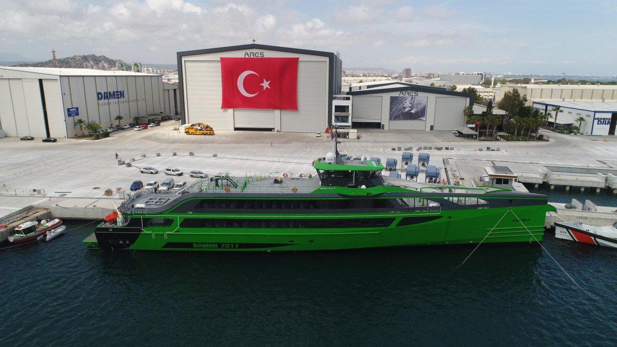 Antalya'da süper lüks yat merkezinde istihdam sorunu yaşanıyor