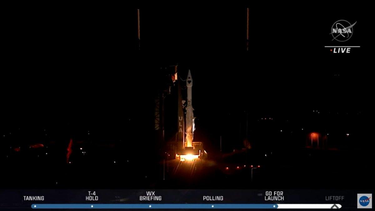 NASA, Jüpiter'e uzay aracını gönderdi: 12 yıllık görev