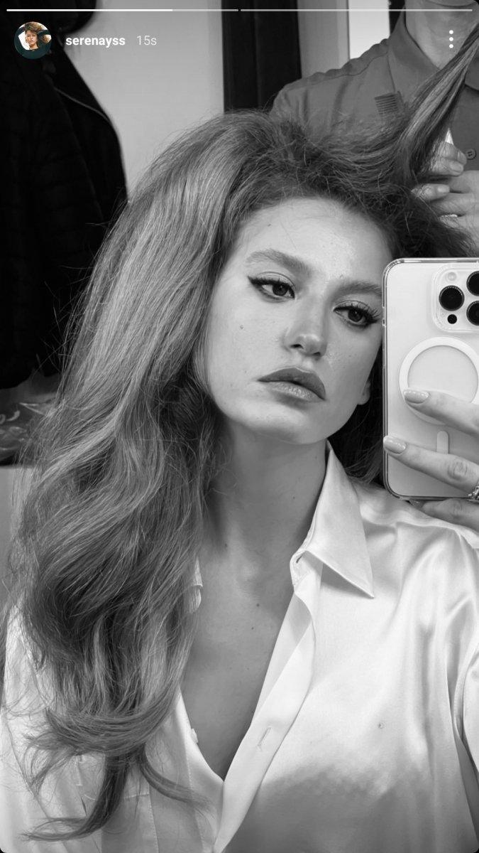 Serenay Sarıkaya'dan yeni pozlar