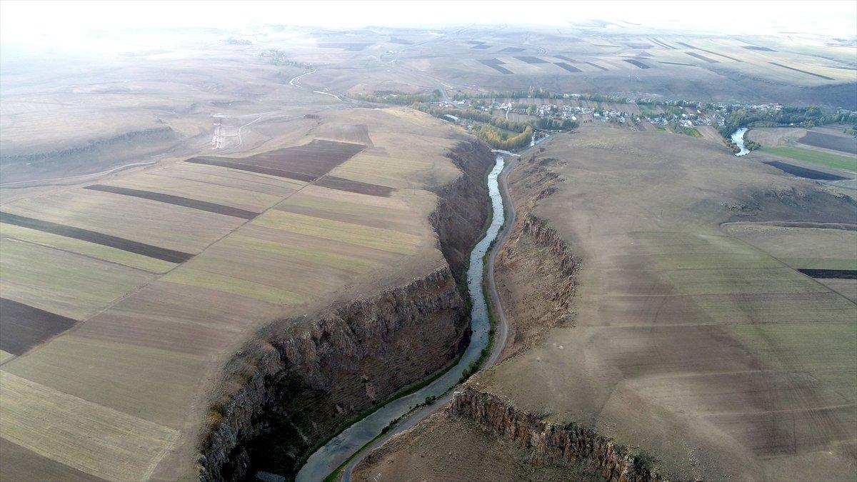 Kars'ın yeni turizm bölgesi: Akyaka Kanyonu