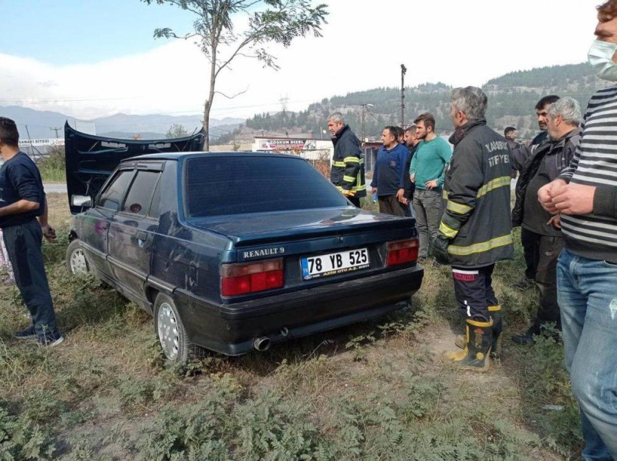 Karabük'te trafik kazası: 2 yaralı