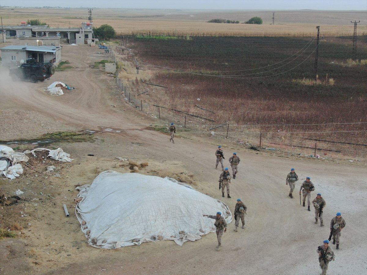 Şanlıurfa'da göçmen kaçakçılığı operasyonu: 30 şüpheli yakalandı