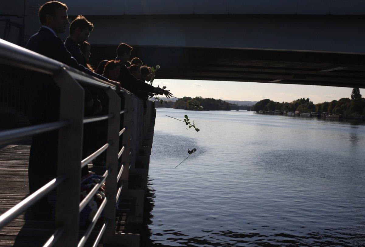 Emmanuel Macron, yüzlerce Cezayirlinin öldürüldüğü katliamın anma töreninde