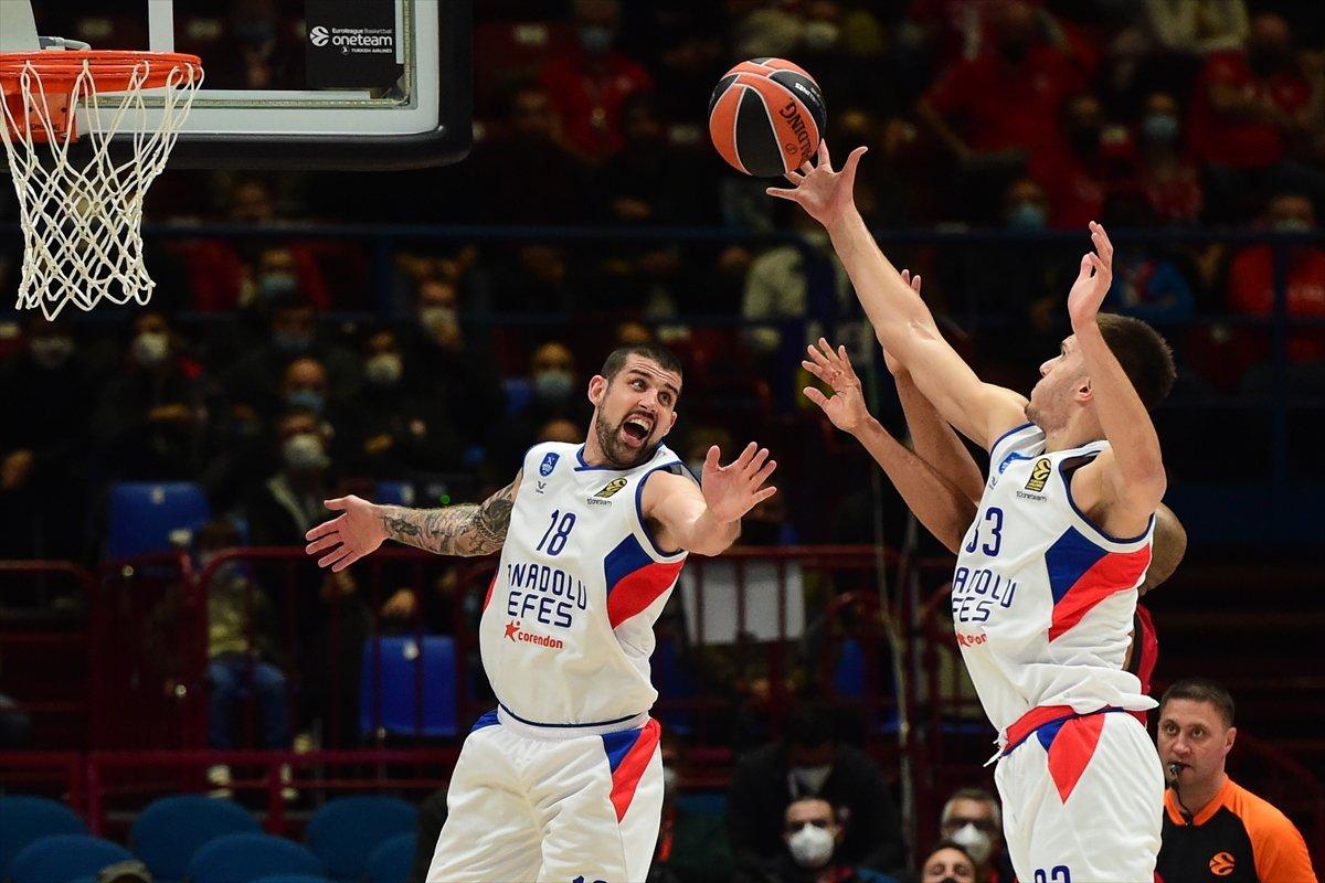 Anadolu Efes'in galibiyet hasreti sürüyor