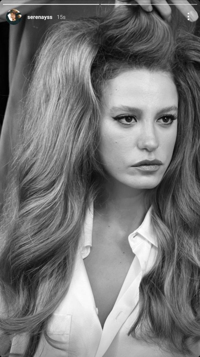 Serenay Sarıkaya'dan yeni pozlar