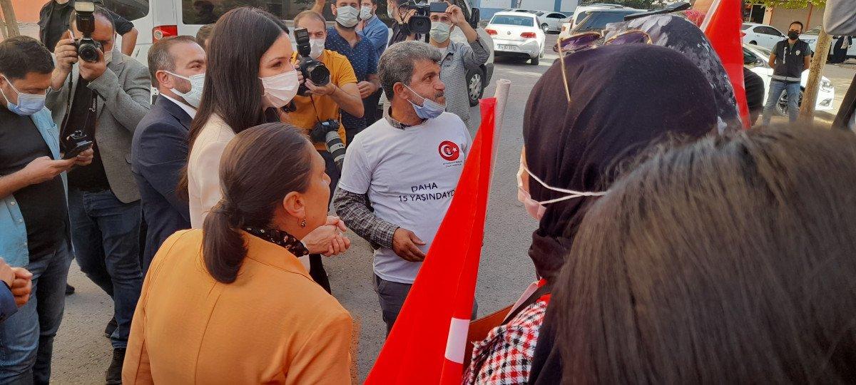 AK Partili Karaaslan'dan Diyarbakır annelerine ziyaret