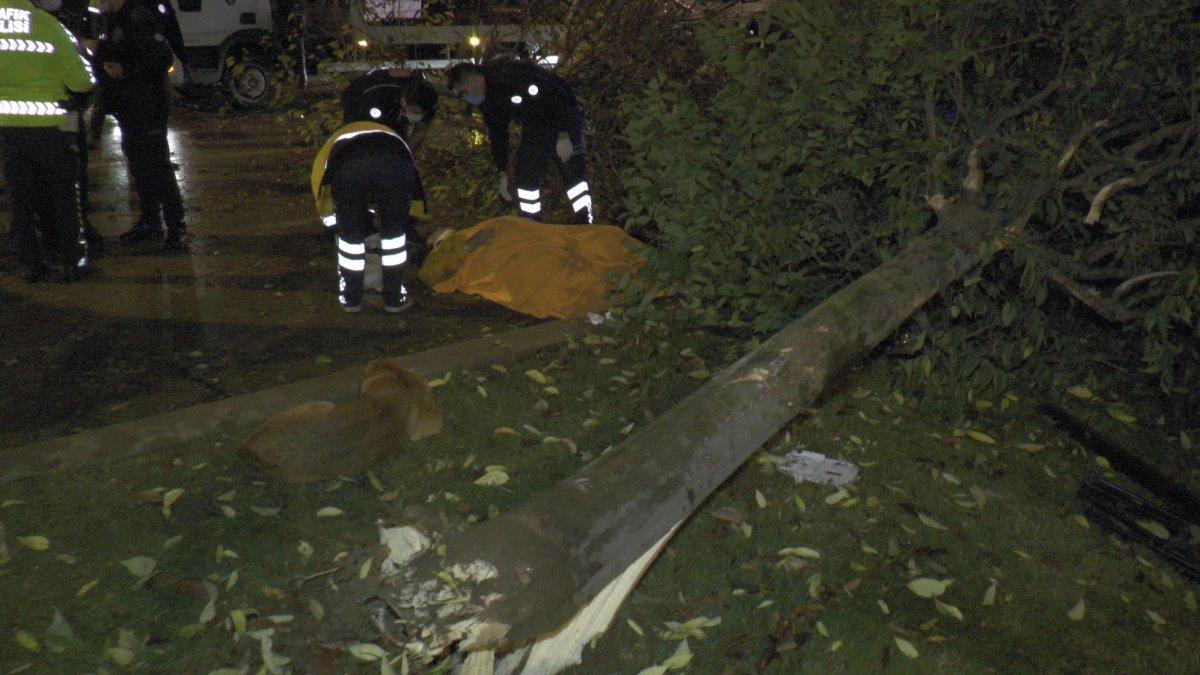 İstanbul'da feci kaza: 4 yaralı