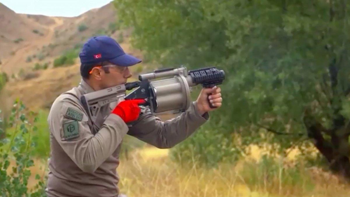 İlk yerli ve çoklu bombaatar TG40-BA göreve hazır