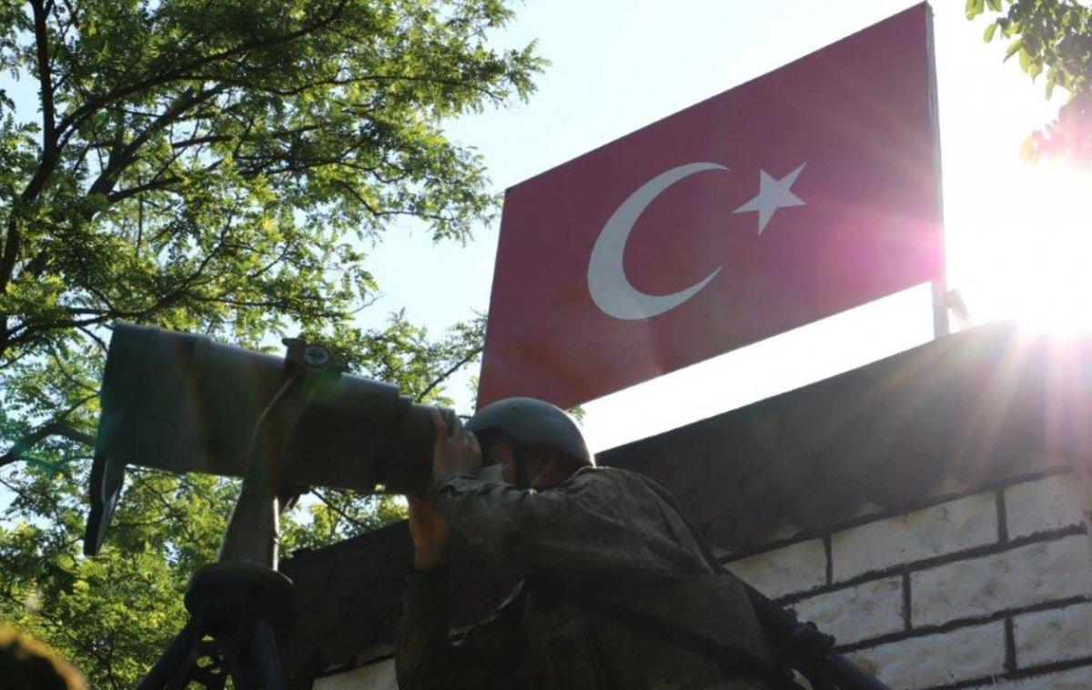 Hudut Kartalları sınırda 10 teröristi yakaladı