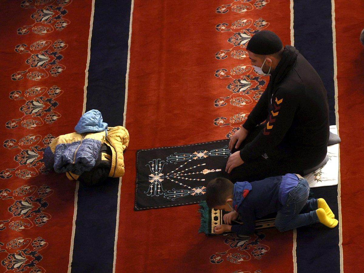 Anadolu'dan Mevlid Kandili manzaraları