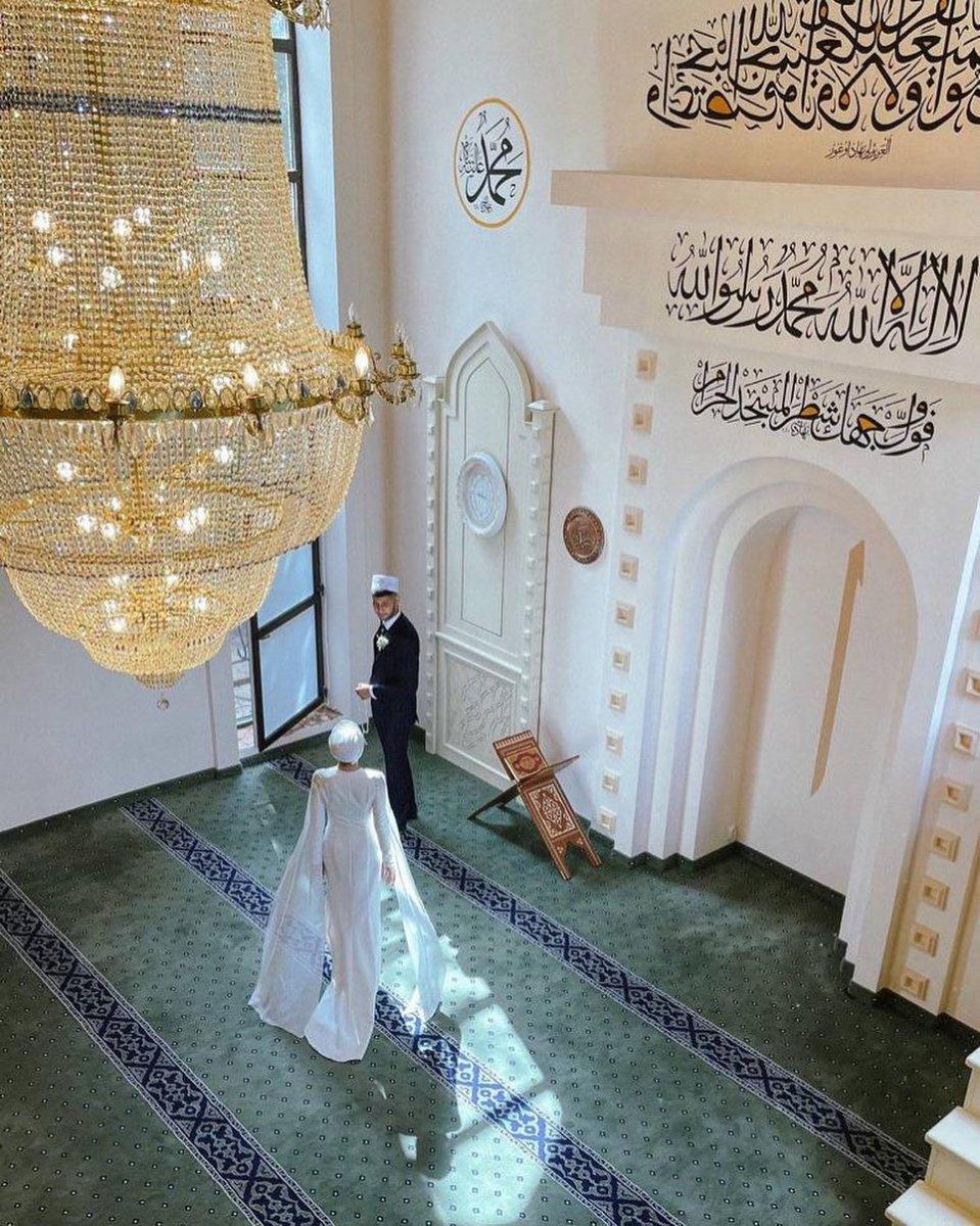 Gökdeniz Karadeniz, Kazan'da cami yaptırdı