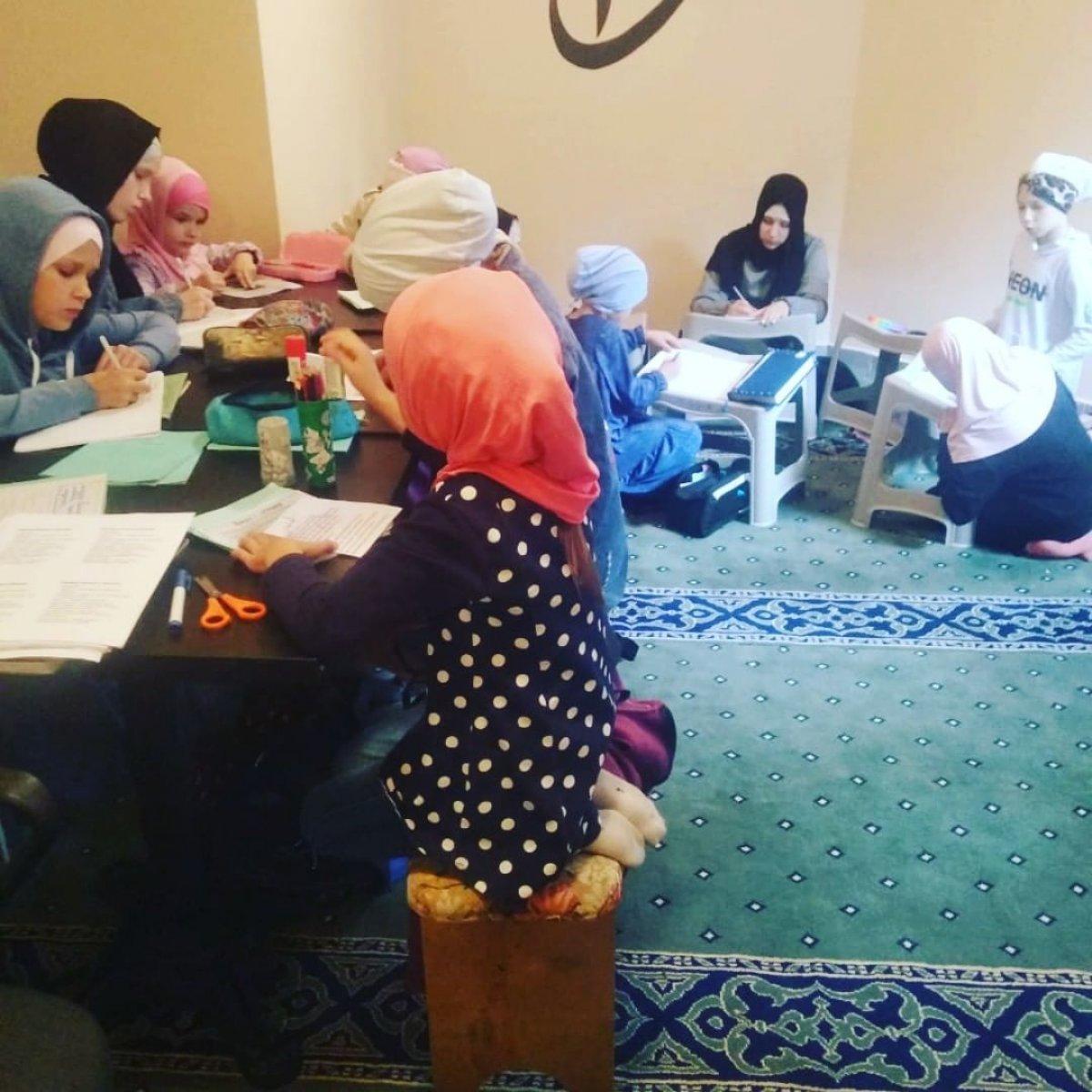 Gökdeniz Karadeniz, Kazan'da cami yaptırdı