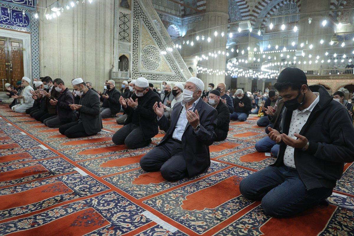 Anadolu'dan Mevlid Kandili manzaraları