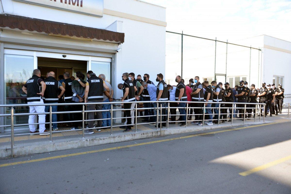 Adana’da ihale yolsuzluğu şüphelisi 87 kişi adliyede