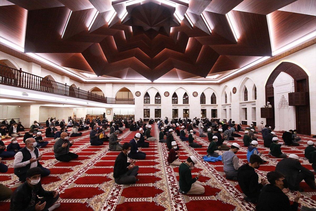 Anadolu'dan Mevlid Kandili manzaraları