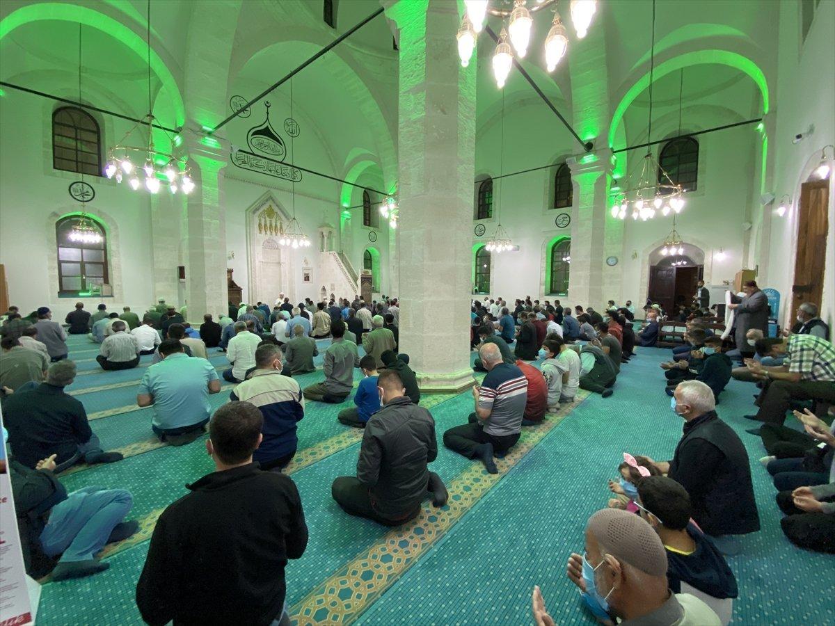 Anadolu'dan Mevlid Kandili manzaraları