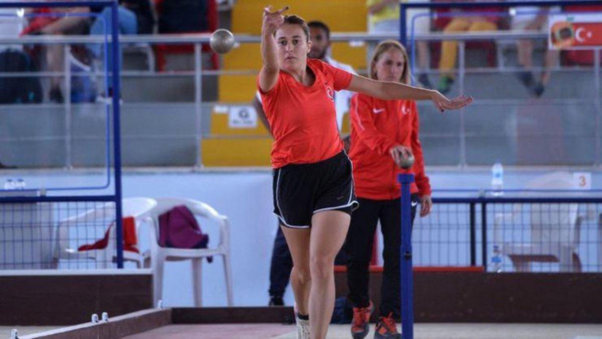 Dünya Bocce Şampiyonası'nda Buket Öztürk'ten altın, İnci Ece Öztürk'ten gümüş madalya