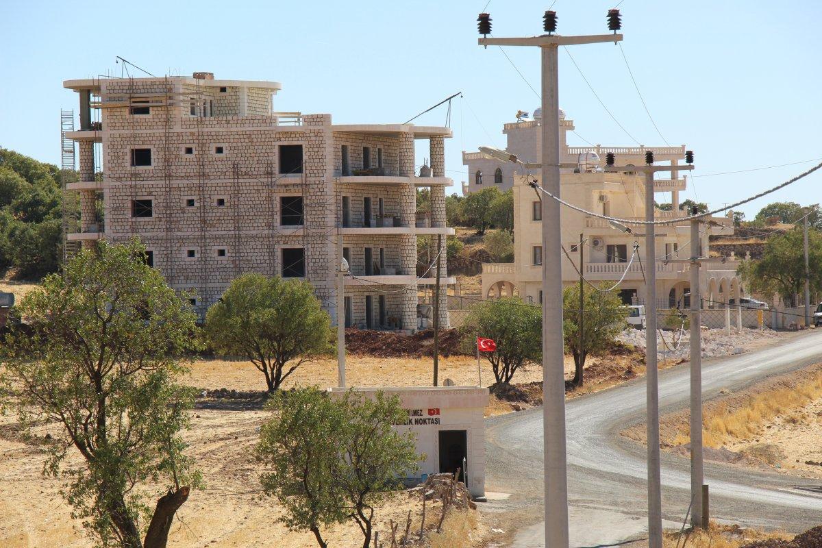 Mardin'de terörden arındırılan köye geri dönüşler başladı