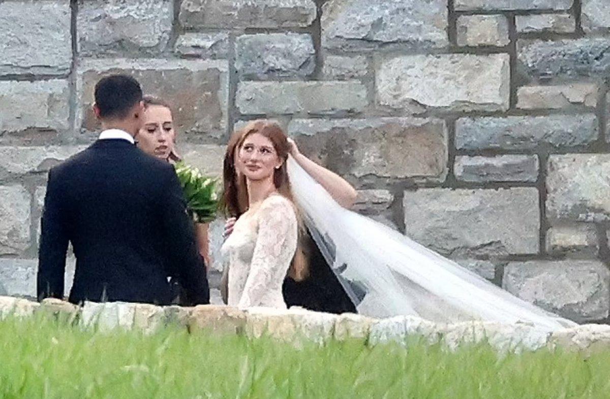 Bill Gates'in kızı Jennifer Gates imam nikahı ile evlendi