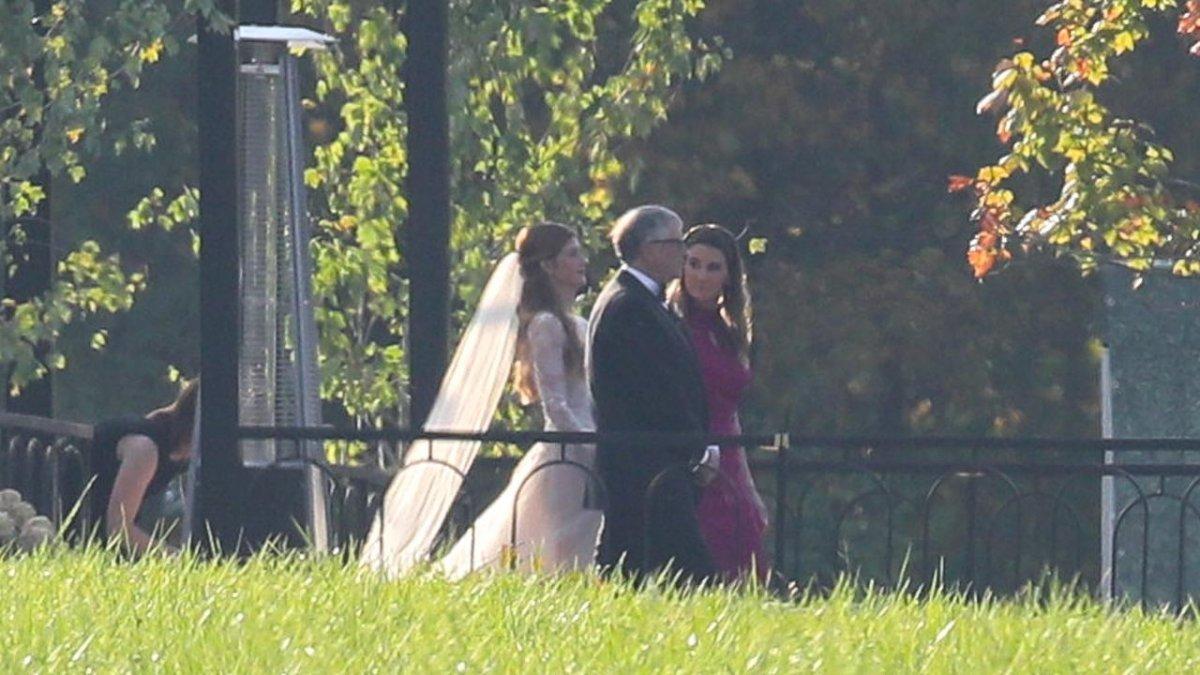 Bill Gates'in kızı Jennifer Gates imam nikahı ile evlendi