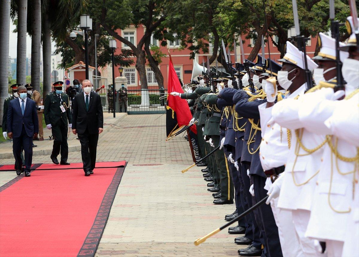 Cumhurbaşkanı Erdoğan, Angola'da açıklamalarda bulundu