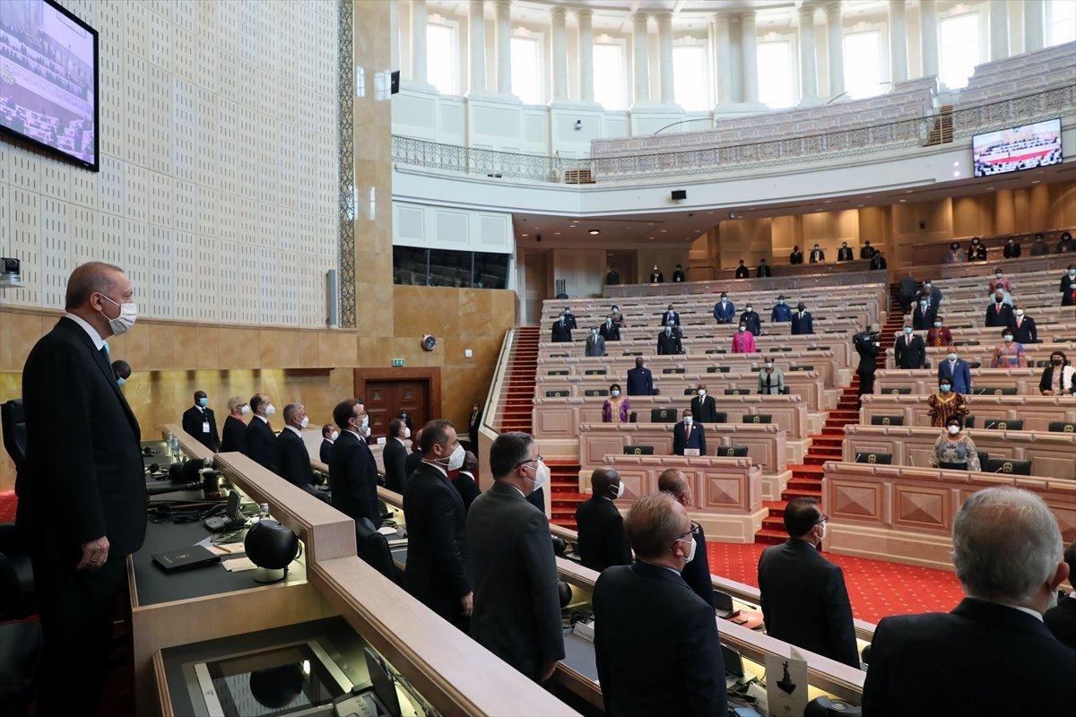 Cumhurbaşkanı Erdoğan: Fransa, Afrika'yı sömürge için kullandı