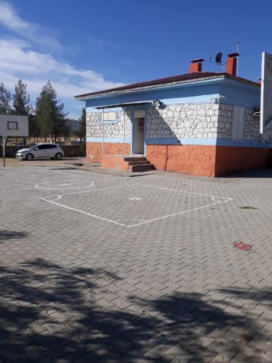 Diyarbakır’da, 15 öğrenciye cinsel istismarda bulunan öğretmen açığa alındı