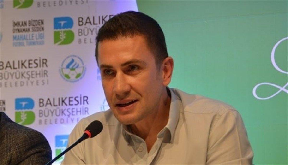 Emre Aşık trafik kazası geçirdi