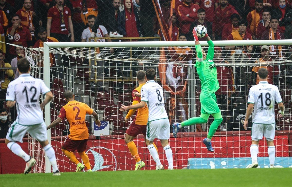 Volkan Demirel: Galatasaray taraftarı Muslera'nın değerini bilsin