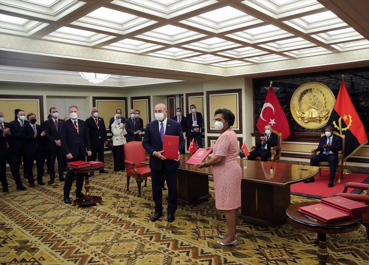 Cumhurbaşkanı Erdoğan, Angola'da açıklamalarda bulundu