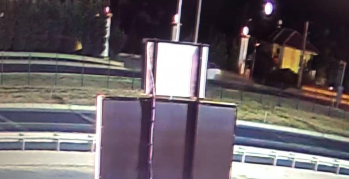 Antalya'da karşıya geçmek isteyen adama otomobil çarptı: Kurtarılamadı