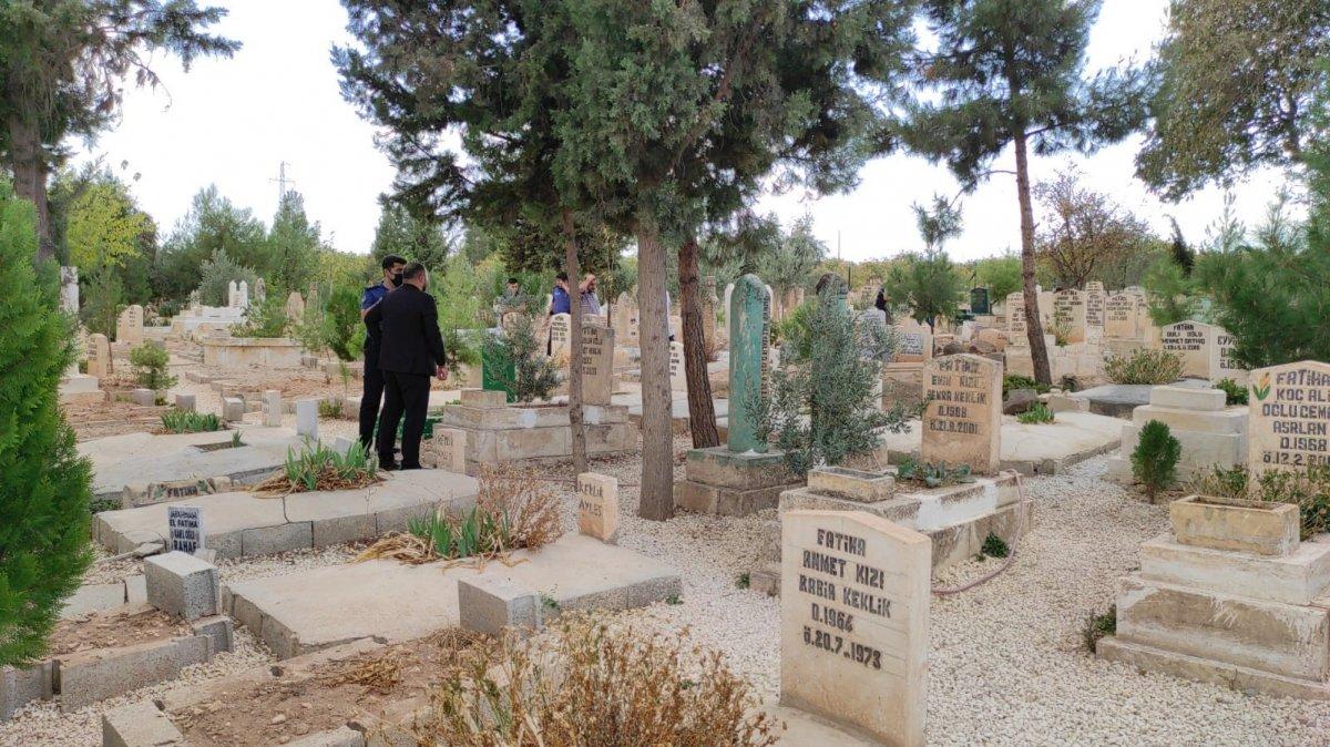 Şanlıurfa’da korkunç olay: Mezarlıkta bebek cesedi bulundu