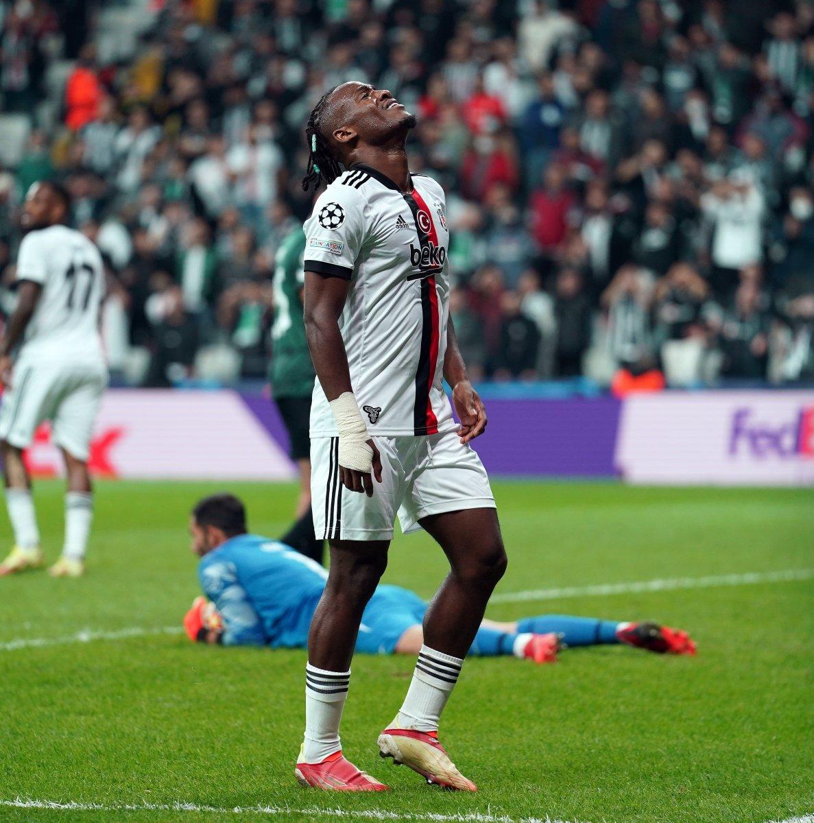 Beşiktaş, Sporting Lizbon'a mağlup oldu