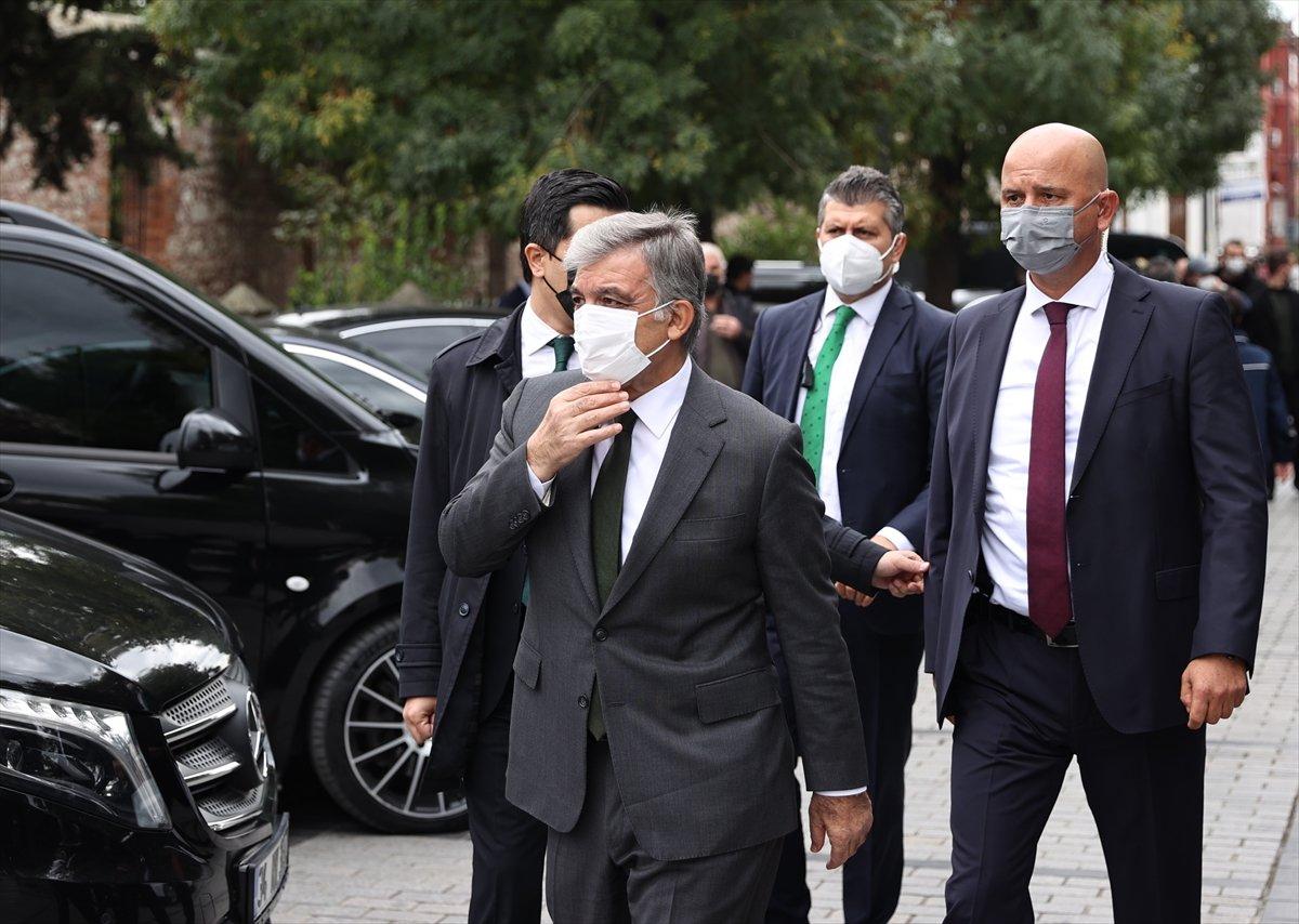 Milli SİHA'ların öncü ismi Özdemir Bayraktar son yolculuğuna uğurlandı