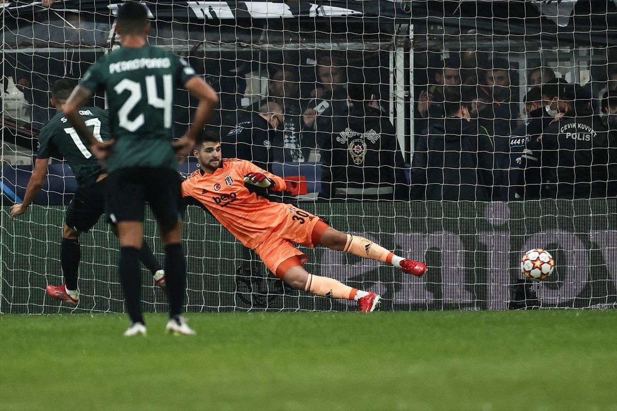 Beşiktaş, Sporting Lizbon'a mağlup oldu