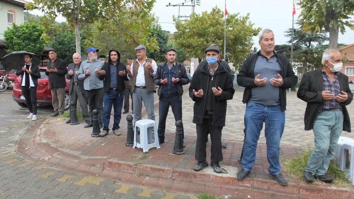 Balıkesir'de askerler, düğün gibi törenle göreve uğurlanıyor