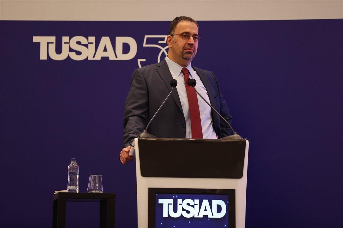 TÜSİAD toplantısında tepki çeken 'laiklik' ve 'diktatörlük' çıkışları