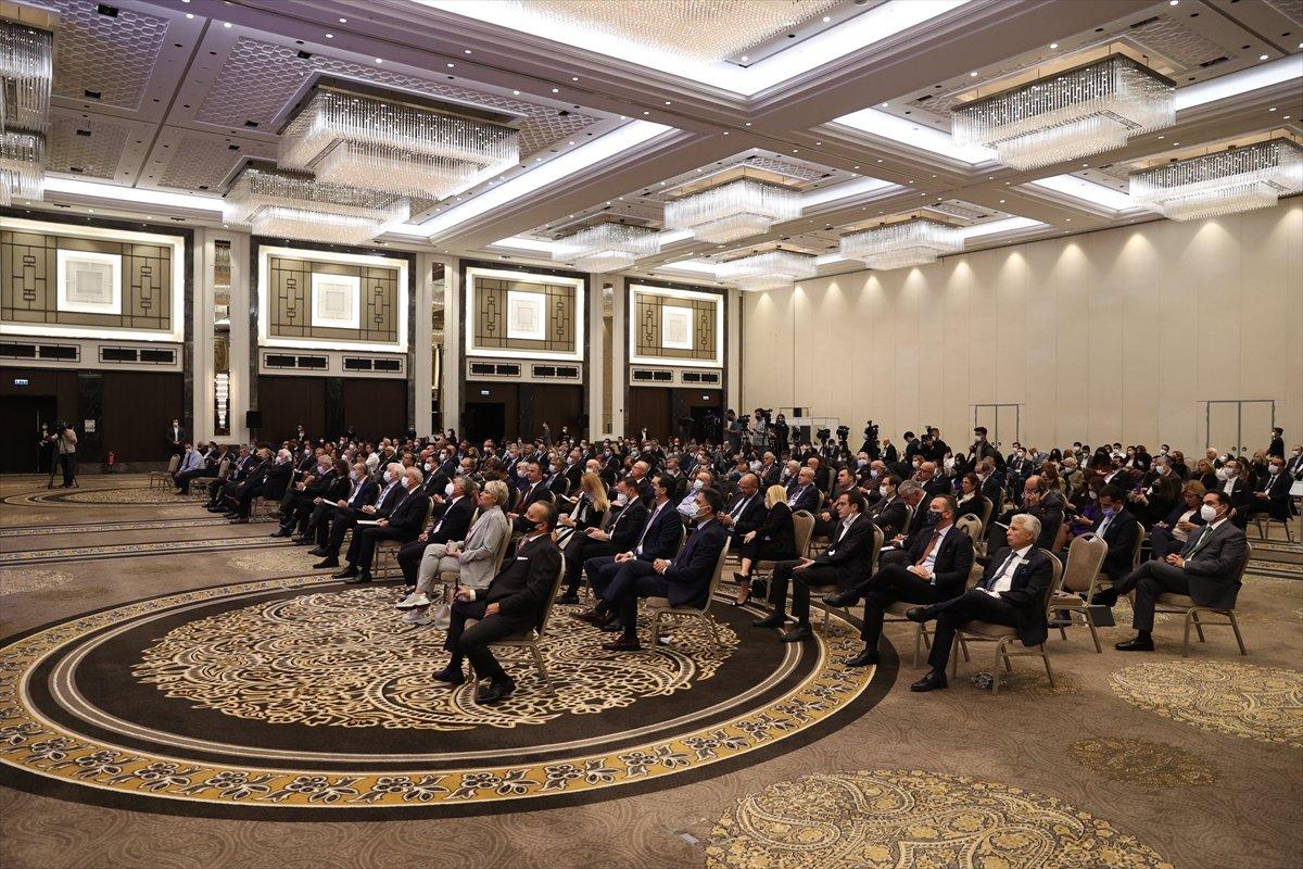 TÜSİAD toplantısında tepki çeken 'laiklik' ve 'diktatörlük' çıkışları