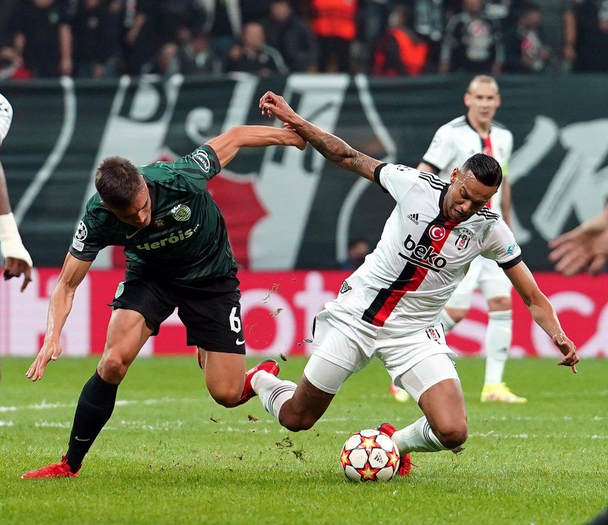 Beşiktaş, Sporting Lizbon'a mağlup oldu